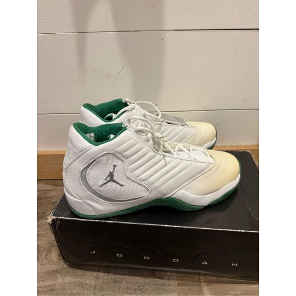 JORDAN B-2RUE  White Silver Green Mens Sneakers Sz 13 New with Box *read descrip - Picture 1 of 12